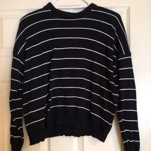 Brandy Melville sweater